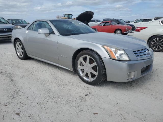 Photo 4 from auction – 2004 CADILLAC XLR with VIN 1G6YV34A945601007