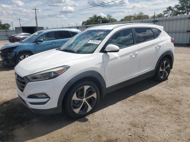 HYUNDAI TUCSON LIM 2016 with VIN KM8J33A25GU221976 - Photo from auction