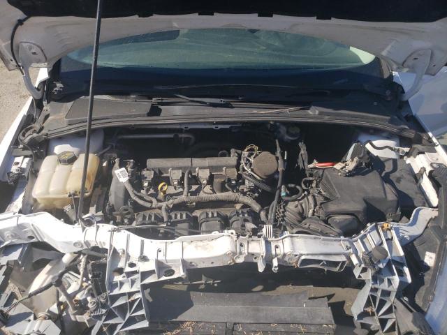 Photo 11 from auction – 2016 FORD FOCUS SE with VIN 1FADP3F26GL244029