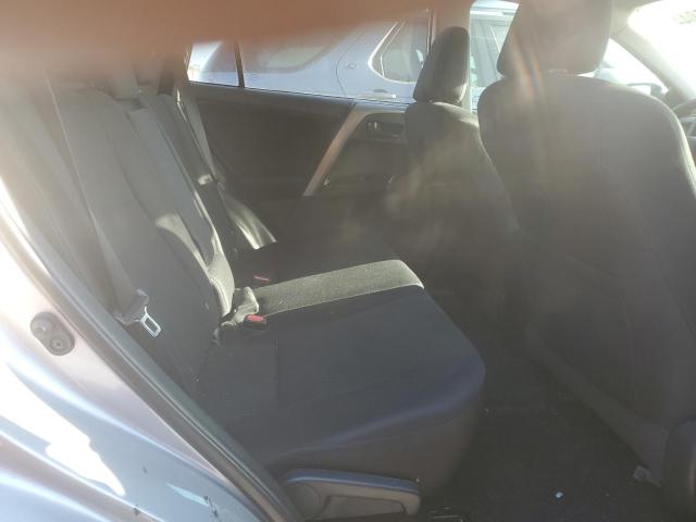 Photo 11 from auction – 2017 TOYOTA RAV4 LE with VIN 2T3BFREV9HW675479