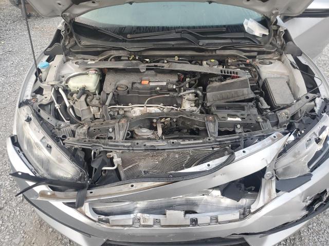 Photo 11 from auction – 2017 HONDA CIVIC LX with VIN 2HGFC2F56HH549002
