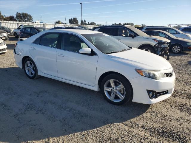 Photo 4 from auction – 2014 TOYOTA CAMRY L with VIN 4T1BF1FKXEU369126