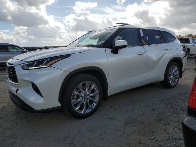 TOYOTA HIGHLANDER 2021 with VIN 5TDDZRBH9MS525012 - Photo from auction