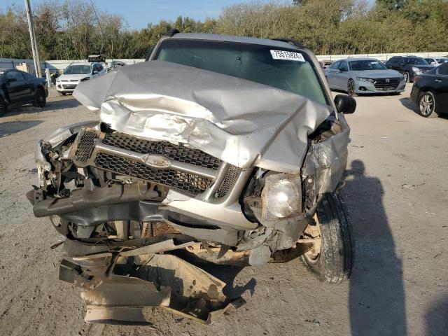 Photo 5 from auction – 2003 FORD EXPLORER S with VIN 1FMZU67E83UB42301