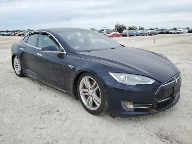 Photo 4 from auction – 2014 TESLA MODEL S with VIN 5YJSA1H24EFP65190