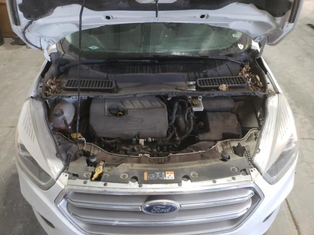 Photo 12 from auction – 2017 FORD ESCAPE SE with VIN 1FMCU0GD2HUE12608