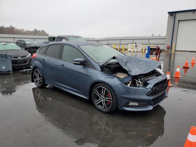Photo 4 from auction – 2018 FORD FOCUS ST with VIN 1FADP3L94JL300669