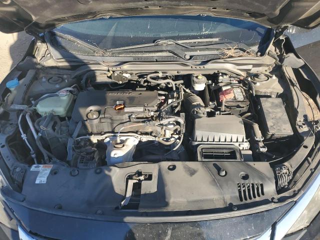 Photo 11 from auction – 2017 HONDA CIVIC LX with VIN 2HGFC2F58HH506085