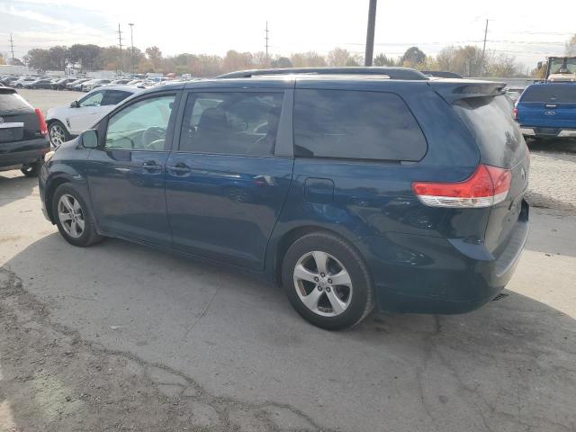 Photo 2 from auction – 2011 TOYOTA SIENNA LE with VIN 5TDKK3DC8BS167215