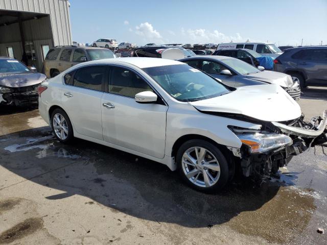 Photo 4 from auction – 2015 NISSAN ALTIMA 2.5 with VIN 1N4AL3AP8FC161654