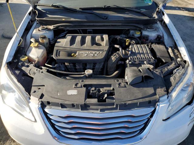 Photo 11 from auction – 2014 CHRYSLER 200 LX with VIN 1C3CCBAB6EN167901