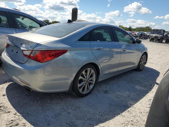 Photo 3 from auction – 2013 HYUNDAI SONATA SE with VIN 5NPEC4AB6DH675624