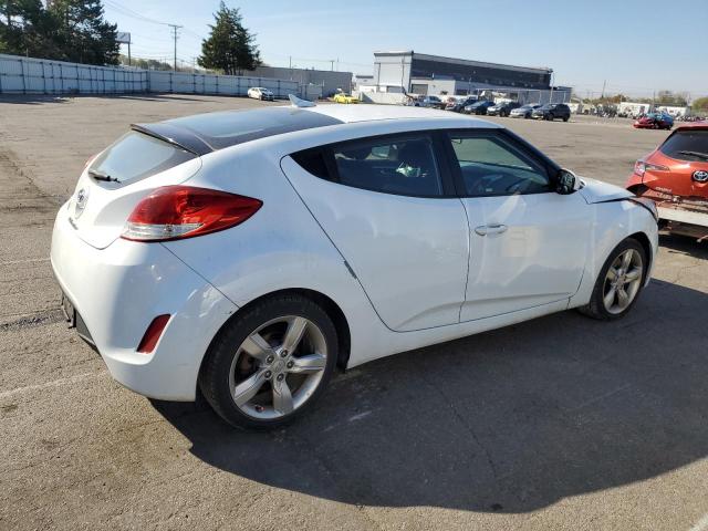 Photo 3 from auction – 2015 HYUNDAI VELOSTER with VIN KMHTC6ADXFU238847