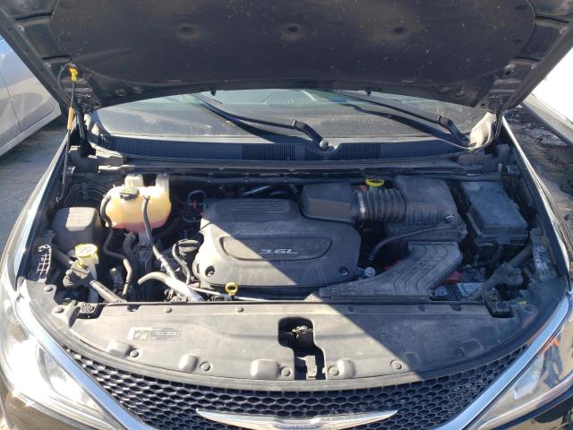 Photo 12 from auction – 2018 CHRYSLER PACIFICA L with VIN 2C4RC1GG4JR100651