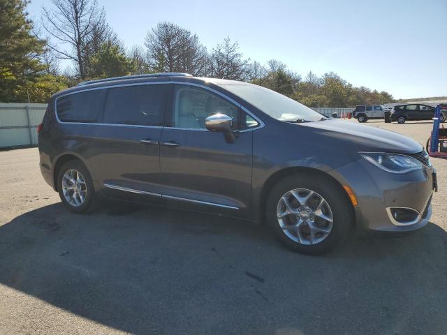 Photo 4 from auction – 2017 CHRYSLER PACIFICA L with VIN 2C4RC1GG3HR522999