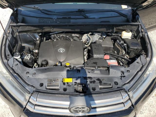 Photo 12 from auction – 2017 TOYOTA HIGHLANDER with VIN 5TDYZRFH6HS212842
