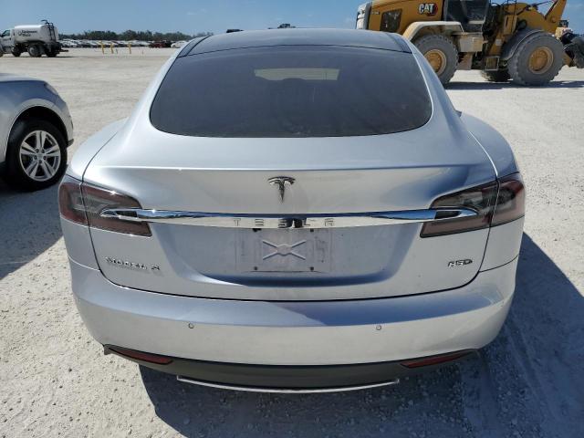 Photo 6 from auction – 2015 TESLA MODEL S with VIN 5YJSA1E28FF112481