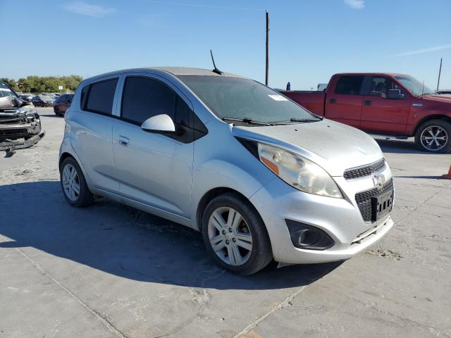 Photo 4 from auction – 2014 CHEVROLET SPARK 1LT with VIN KL8CD6S95EC418407