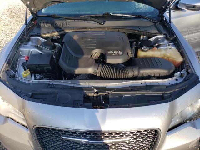 Photo 11 from auction – 2016 CHRYSLER 300C with VIN 2C3CCAEG6GH105782