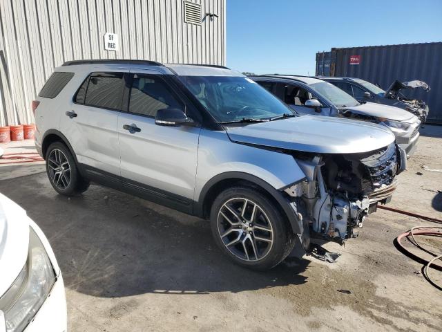 Photo 4 from auction – 2016 FORD EXPLORER S with VIN 1FM5K8GT1GGC47443