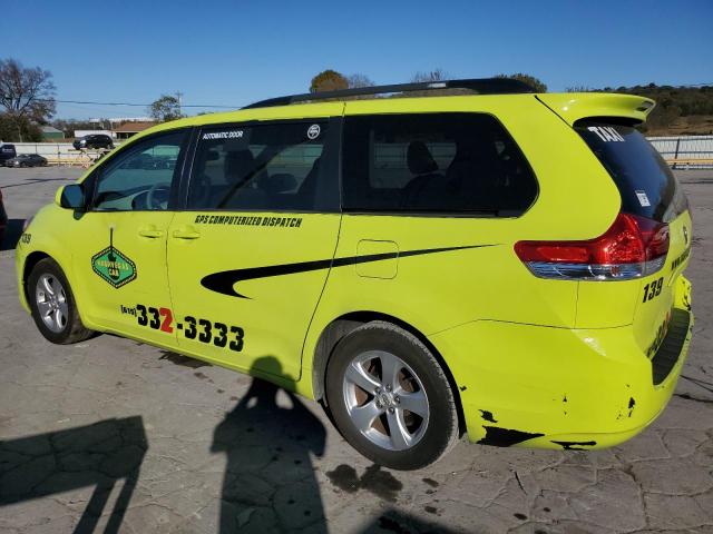 Photo 2 from auction – 2013 TOYOTA SIENNA LE with VIN 5TDKK3DC8DS367806