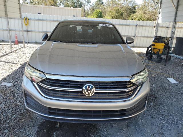 Photo 5 from auction – 2024 VOLKSWAGEN JETTA SE with VIN 3VW7M7BU3RM035909