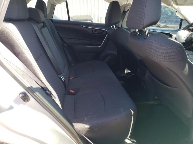 Photo 11 from auction – 2021 TOYOTA RAV4 LE with VIN 2T3F1RFVXMC156371