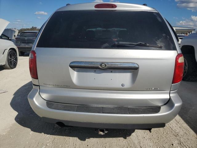 Photo 6 from auction – 2005 CHRYSLER TOWN & COU with VIN 2C4GP54L95R181687