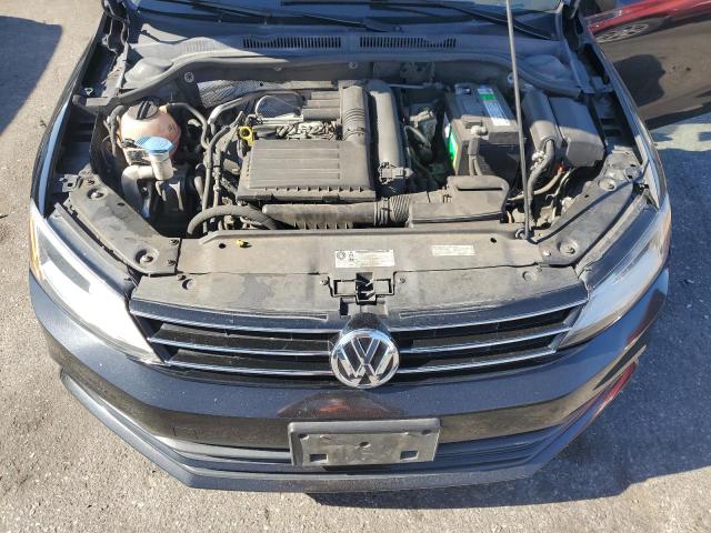 Photo 11 from auction – 2017 VOLKSWAGEN JETTA S with VIN 3VW2B7AJ9HM395949