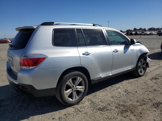 Photo 3 from auction – 2011 TOYOTA HIGHLANDER with VIN 5TDDK3EH5BS053188