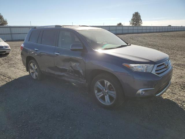 Photo 4 from auction – 2011 TOYOTA HIGHLANDER with VIN 5TDDK3EH1BS080114