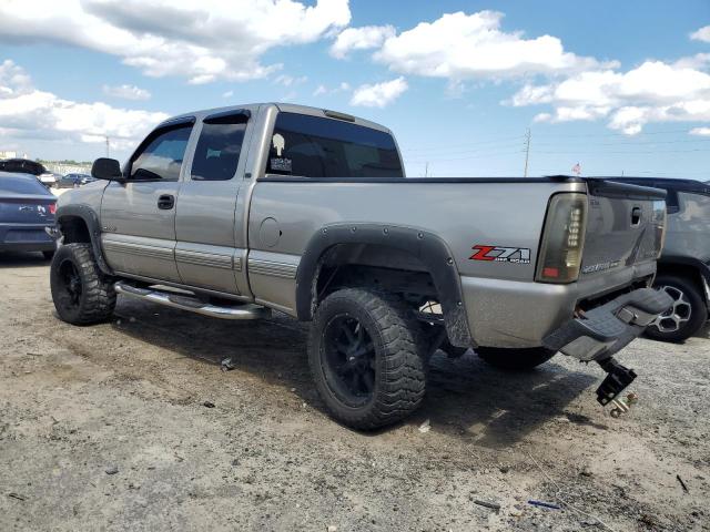 Photo 2 from auction – 2000 CHEVROLET SILVERADO with VIN 1GCEK19T1YE392763