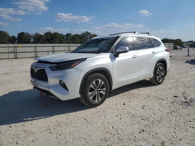 TOYOTA HIGHLANDER 2022 with VIN 5TDGZRAH0NS091532 - Photo from auction