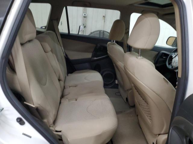 Photo 11 from auction – 2012 TOYOTA RAV4 with VIN 2T3BF4DV4CW206197