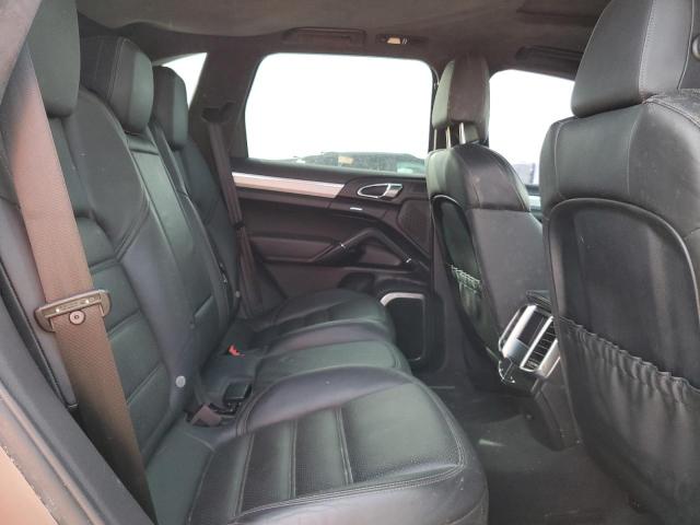 Photo 11 from auction – 2011 PORSCHE CAYENNE TU with VIN WP1AC2A28BLA83071