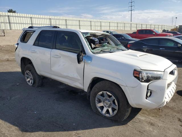 Photo 4 from auction – 2016 TOYOTA 4RUNNER SR with VIN JTEBU5JR0G5368596