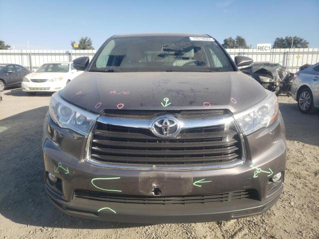 Photo 5 from auction – 2016 TOYOTA HIGHLANDER with VIN 5TDZKRFH2GS165638