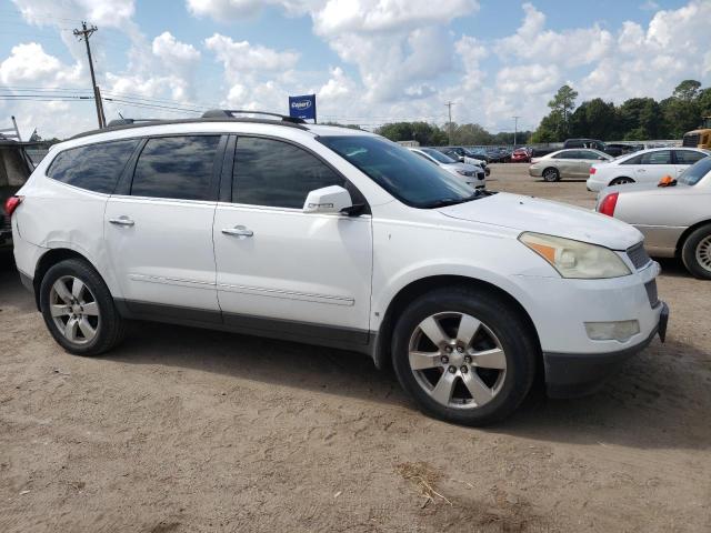 Photo 4 from auction – 2009 CHEVROLET TRAVERSE L with VIN 1GNER33D09S102175