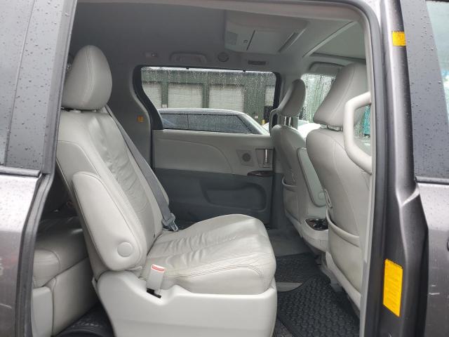 Photo 11 from auction – 2012 TOYOTA SIENNA XLE with VIN 5TDDK3DC2CS037716