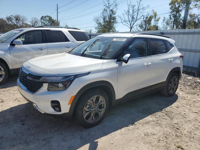 KIA SELTOS S 2024 with VIN KNDEU2AA6R7505865 - Photo from auction