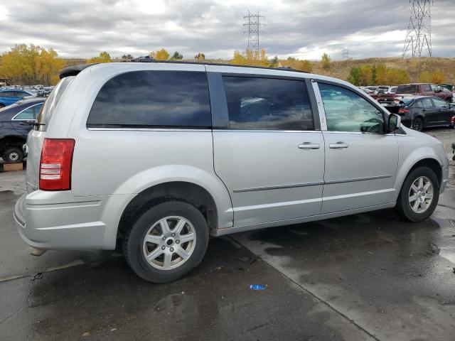 Photo 3 from auction – 2010 CHRYSLER TOWN & COU with VIN 2A4RR5D1XAR289144