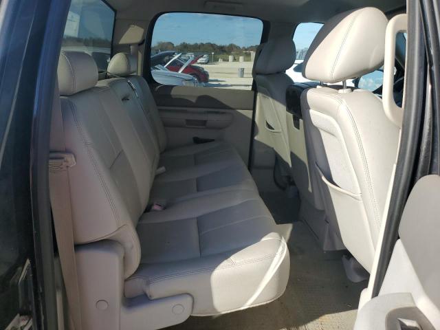 Photo 10 from auction – 2011 GMC SIERRA K25 with VIN 1GT120CG7BF102029