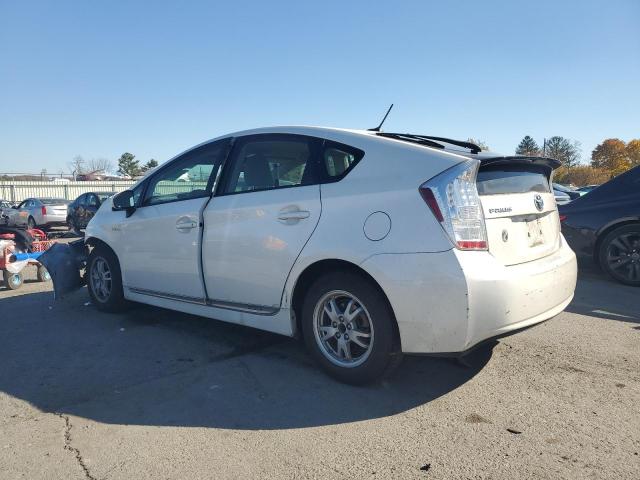 Photo 2 from auction – 2011 TOYOTA PRIUS with VIN JTDKN3DU2B5363818