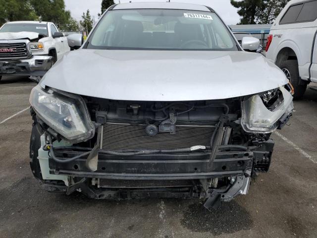 Photo 5 from auction – 2015 NISSAN ROGUE S with VIN KNMAT2MT0FP572424