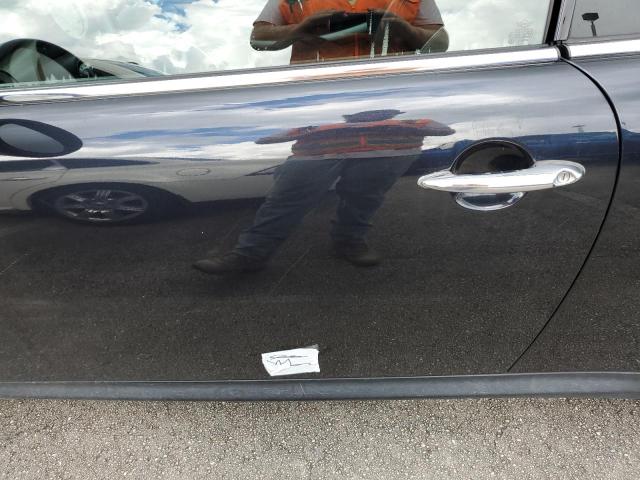 Photo 12 from auction – 2007 MINI COOPER S with VIN WMWMF73587TT81747
