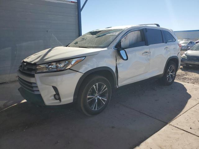 TOYOTA HIGHLANDER 2019 with VIN 5TDZZRFH0KS329439 - Photo from auction