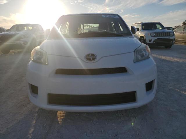 Photo 5 from auction – 2012 TOYOTA SCION XD with VIN JTKKU4B44C1015967