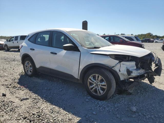 Photo 4 from auction – 2022 FORD ESCAPE S with VIN 1FMCU9F61NUB00590