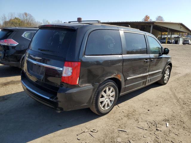 Photo 3 from auction – 2016 CHRYSLER TOWN & COU with VIN 2C4RC1BG5GR214562