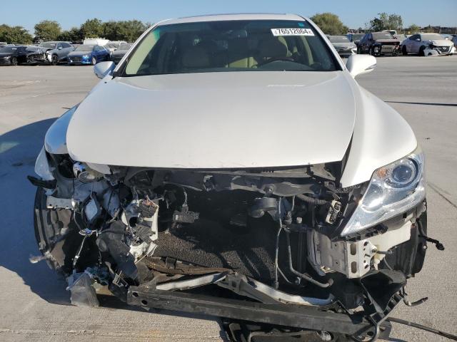 Photo 5 from auction – 2011 LEXUS LS 460 with VIN JTHBL5EF2B5104035